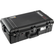 Pelican 1605 Protector Air Case With No Foam (Black)
