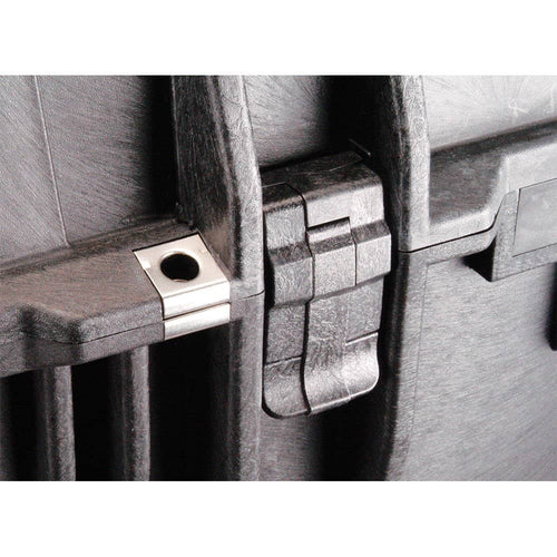 Pelican 1620NF Case without Foam (Black)