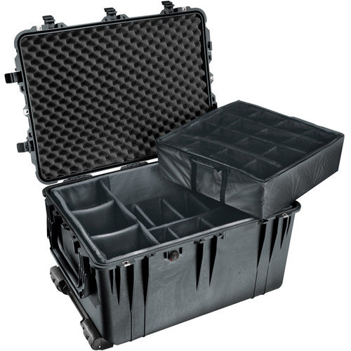 Pelican Case 1660 Black w/ Divider