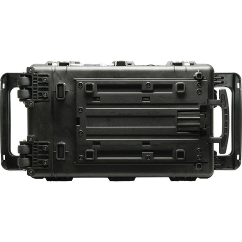 Pelican 1670 Case with Foam (Black)