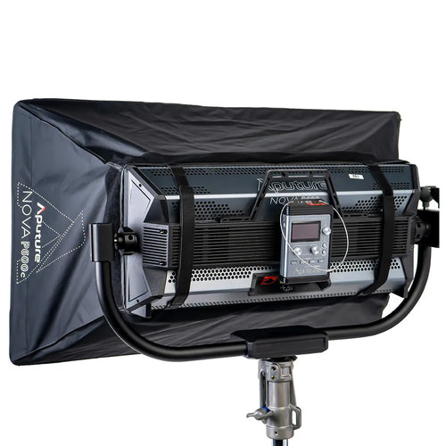 Aputure Nova P600C Softbox + Grid & Case