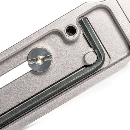 NiSi PRO NLP-CG Adjustable L Bracket for Camera with Flip Out Screen