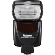 Nikon DX Portrait Kit with AF-S DX 35MM F/1.8G & SB-700 Flash