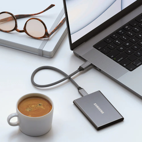 Satechi USB-4 USB-C to USB-C Cable - 25cm