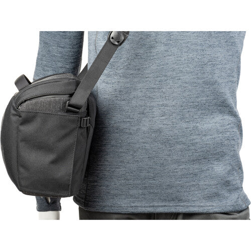 Think Tank SpeedTop Crossbody 15 - Graphite