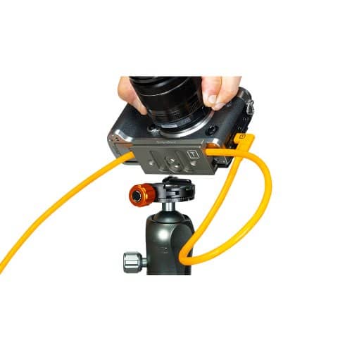 Tether Tools TetherPro USB-C to USB-C Right Angle - High Vis