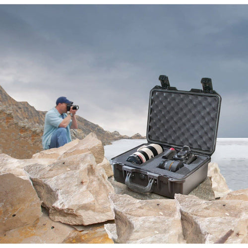 Pelican iM2200 Storm Case with Foam (Black)