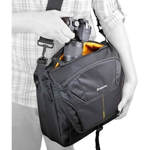 Vanguard The Alta Rise 28 Messenger Bag - Black